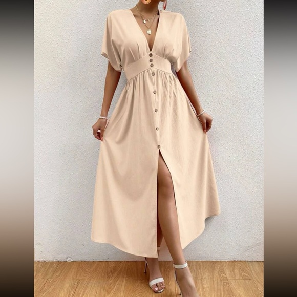 Boho button detail surplice neck midi dress - Picture 6 of 8